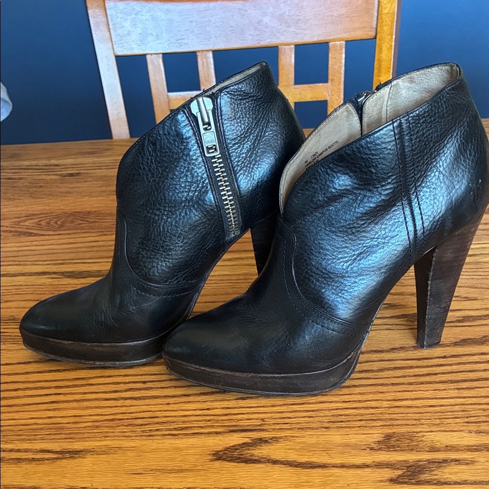 Frye Black Leather Ankle Bootie heels